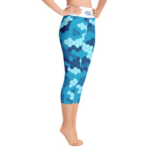 Load image into Gallery viewer, Lady&#39;s Yoga Capri Leggings